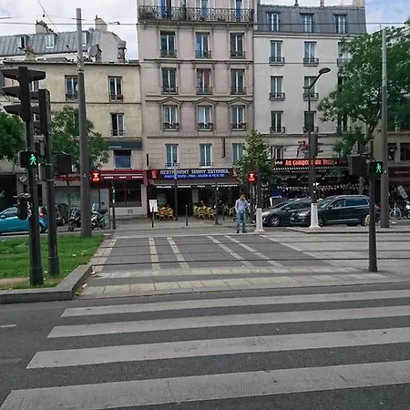 Daire Charming Flat In - Villette *